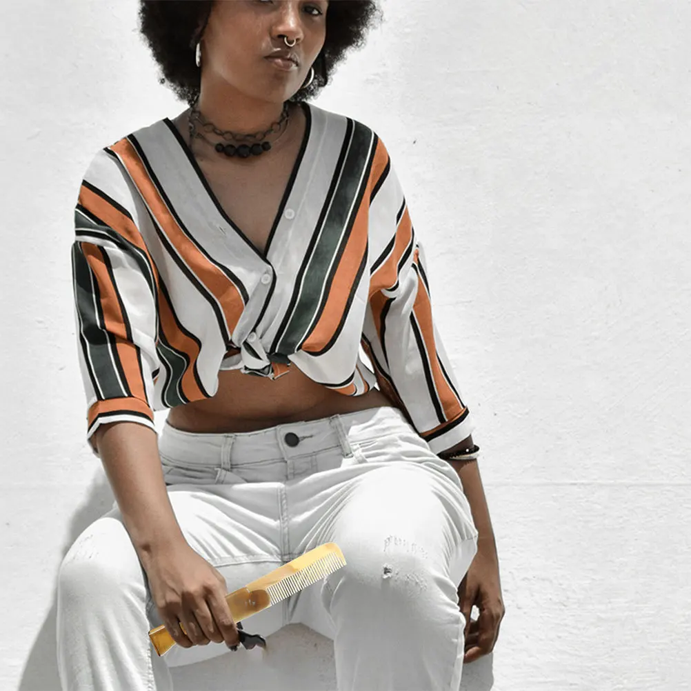 2Pcs Portable Folding Comb Travel Hair Brush Compact Design Anti-Static Horn Material for Women Men Mustache Comb Travel Use
2Pcs Portable Folding Comb Travel Hair Brush Compact Design Anti-Static Horn Material for Women Men Mustache Comb Travel Use