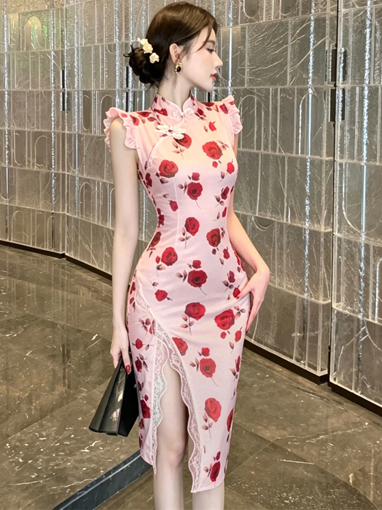 Women Pink Floral Flying Sleeve Stand Collar Midi Dress Summer Elegant Chic Lace Slit Dress 2026 Korean Luxury One Piece Dresses
Women Pink Floral Flying Sleeve Stand Collar Midi Dress Summer Elegant Chic Lace Slit Dress 2026 Korean Luxury One Piece Dresses