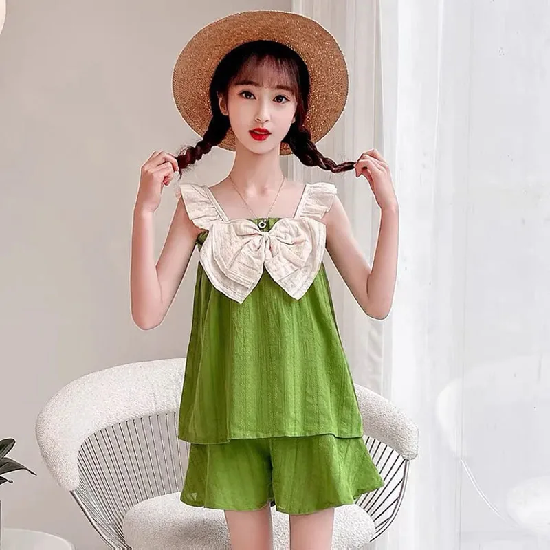 Fashionable Princess Style Summer Suspenders Shorts Home Clothes Cute Bow-knot Girls' Pajamas Suit Cotton Children's Pajamas
Fashionable Princess Style Summer Suspenders Shorts Home Clothes Cute Bow-knot Girls' Pajamas Suit Cotton Children's Pajamas