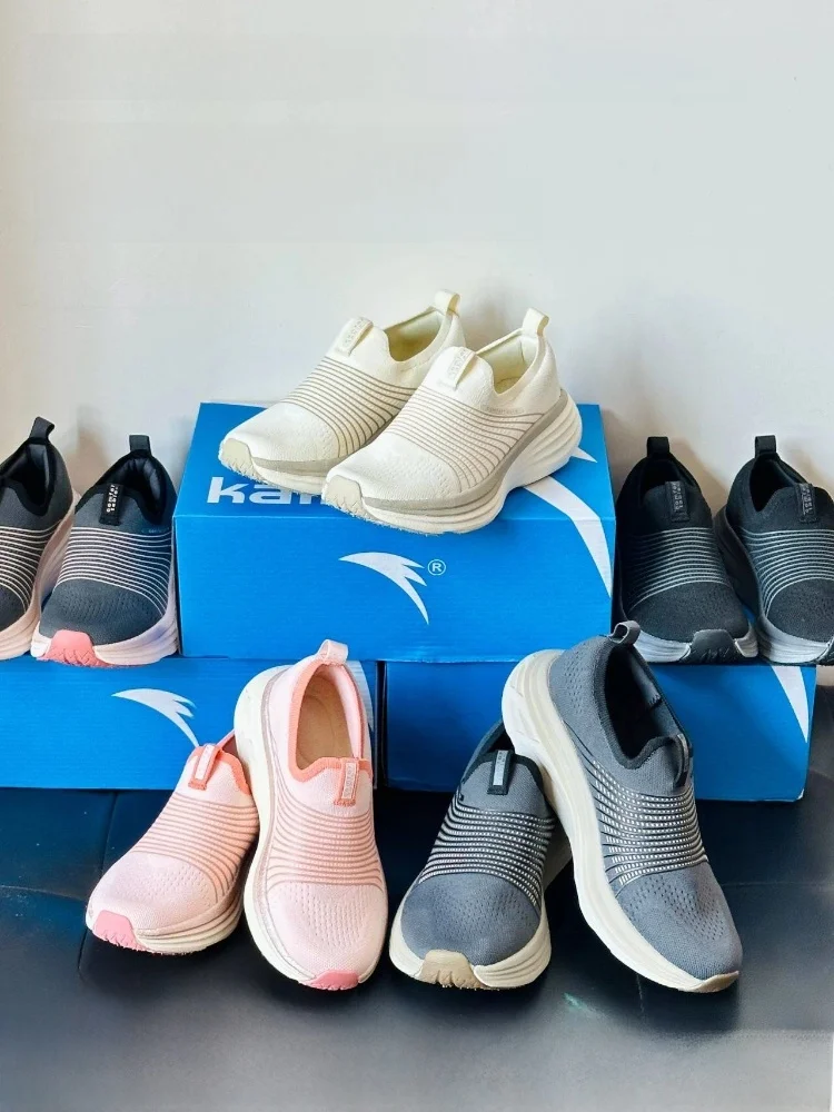 Unisex Casual Breathable Flying Knit Slip-On Sports Shoes Comfortable All-Match Spring Summer Fashion Sneakers
Unisex Casual Breathable Flying Knit Slip-On Sports Shoes Comfortable All-Match Spring Summer Fashion Sneakers