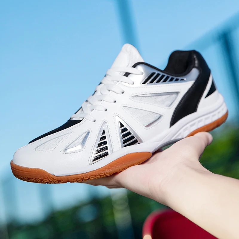 2025 мужская и женская обувь для бадминтона, противоскользящие кроссовки для настольного тенниса, уличные профессиональные мужские спортивные кроссовки
2025 мужская и женская обувь для бадминтона, противоскользящие кроссовки для настольного тенниса, уличные профессиональные мужские спортивные кроссовки