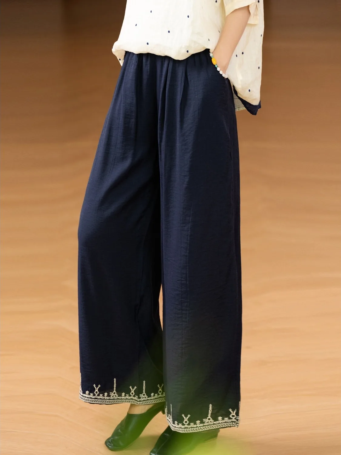 Loose Cotton Linen Straight Leg Pants Women's Summer New Style Artistic Casual Pants High Waist Elastic Pure Color Nine Points
Loose Cotton Linen Straight Leg Pants Women's Summer New Style Artistic Casual Pants High Waist Elastic Pure Color Nine Points