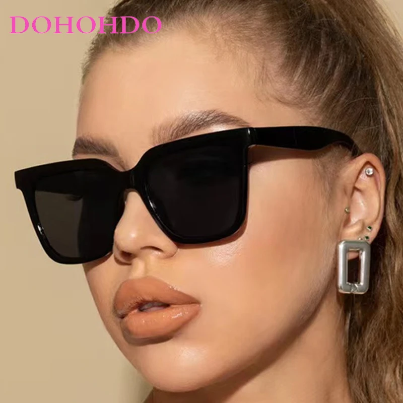 Fashion Retro Premium Luxury Brand Design Square Sunglasses Women Men Classic Summer Traveling Sun Protection Sunglasses UV400
Fashion Retro Premium Luxury Brand Design Square Sunglasses Women Men Classic Summer Traveling Sun Protection Sunglasses UV400