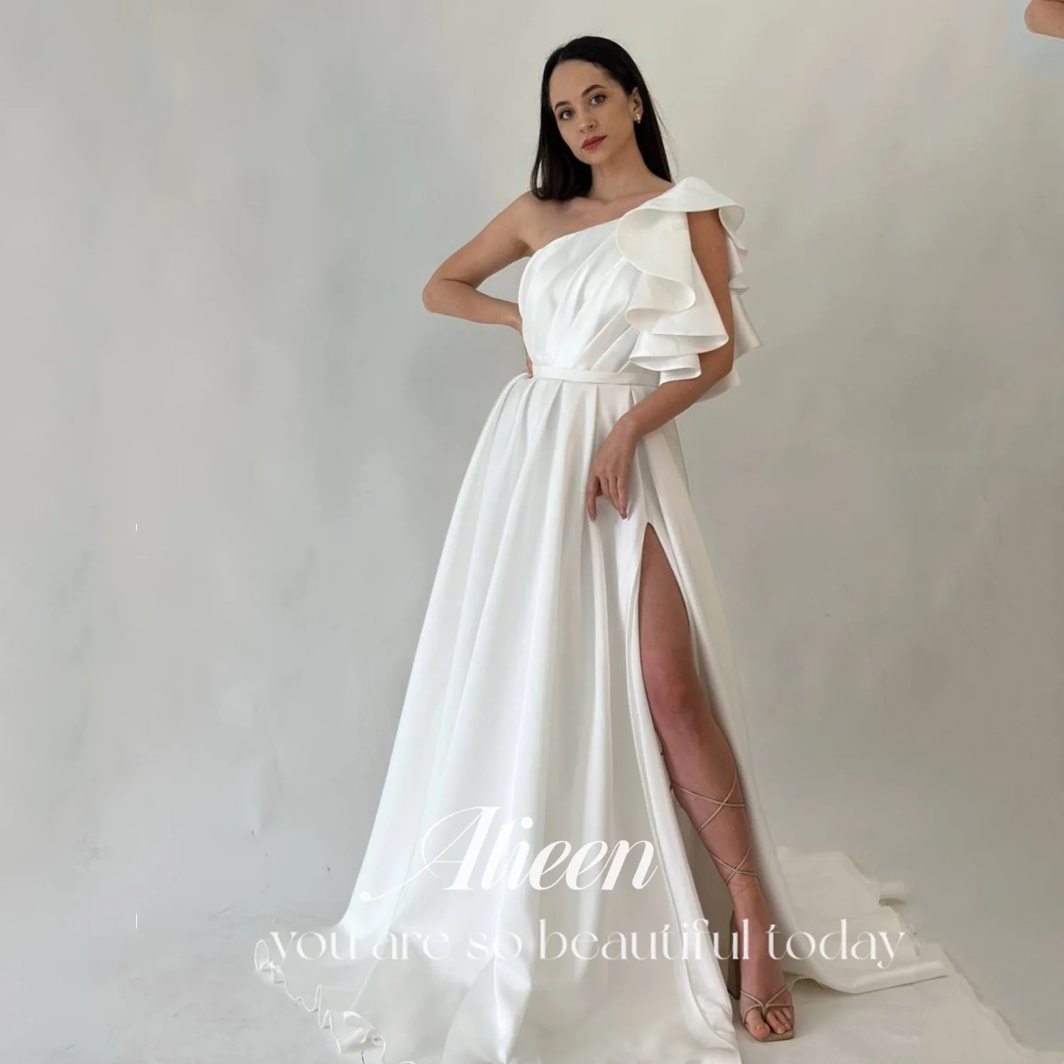 Aileen Customized New in Dresses for Special Occasions Wedding Dress Prom Dresses 2025 Satin A-line One Shoulder Evening Party
Aileen Customized New in Dresses for Special Occasions Wedding Dress Prom Dresses 2025 Satin A-line One Shoulder Evening Party