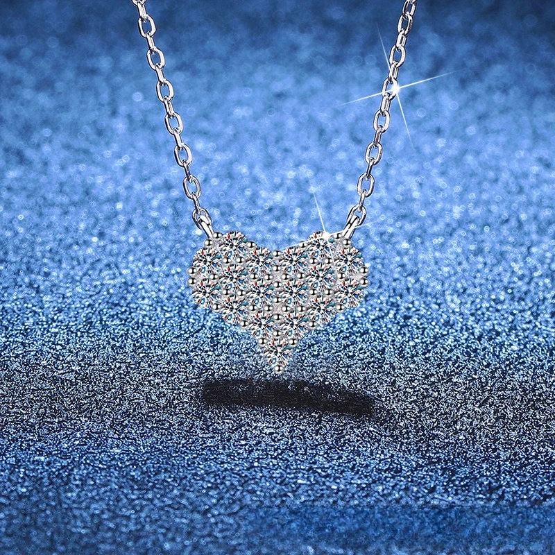 Полный комплект Moissanite Platinum PT950 18-каратное золотое ожерелье T Home Love Light Роскошное роскошное универсальное простое ожерелье с муассанитом
Полный комплект Moissanite Platinum PT950 18-каратное золотое ожерелье T Home Love Light Роскошное роскошное универсальное простое ожерелье с муассанитом