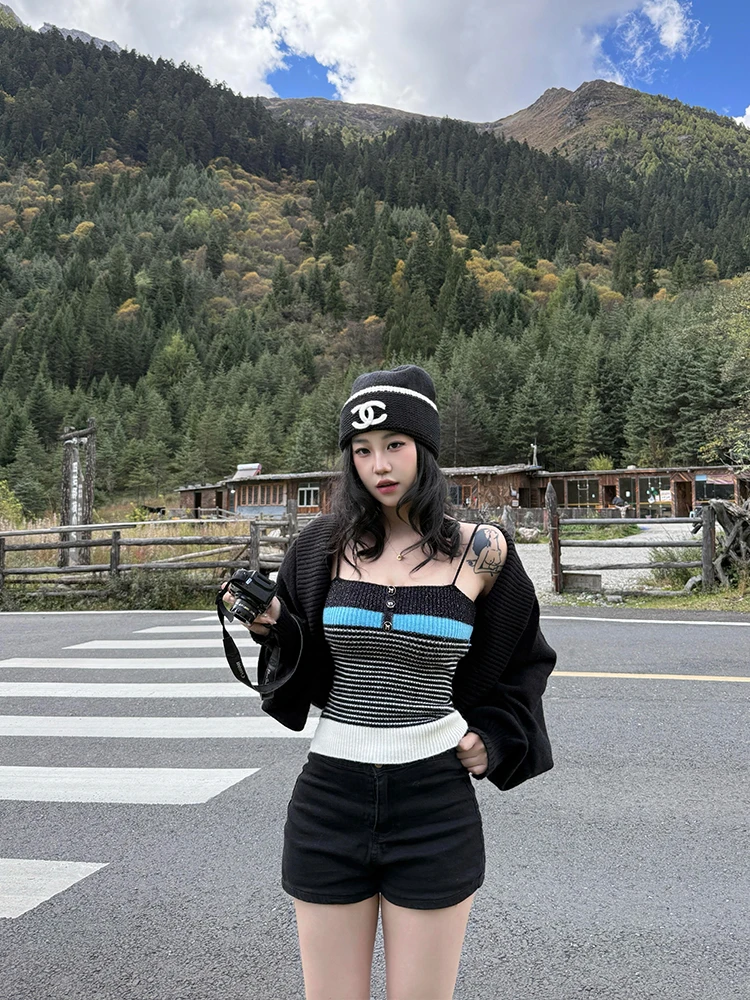 Ladies Casual Style Color Block Sweater Vest And Cardigan Set Slimming Versatile Strap Top Two Piece Set Autumn New Arrival
Ladies Casual Style Color Block Sweater Vest And Cardigan Set Slimming Versatile Strap Top Two Piece Set Autumn New Arrival