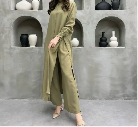 Women's Two-Piece Set New Fashionable Multi Button Long Sleeve Split Stand Collar Shirt Casual Straight Pants Two Piece Set
Women's Two-Piece Set New Fashionable Multi Button Long Sleeve Split Stand Collar Shirt Casual Straight Pants Two Piece Set