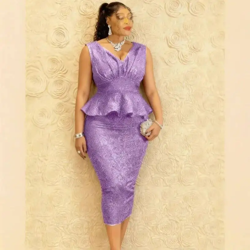 Plus Size Women's V-neck Jacquard Ruffle Dress High Waist Slimming Sleeveless Elegant Bodycon Dress Party Dress Casual Y2k
Plus Size Women's V-neck Jacquard Ruffle Dress High Waist Slimming Sleeveless Elegant Bodycon Dress Party Dress Casual Y2k