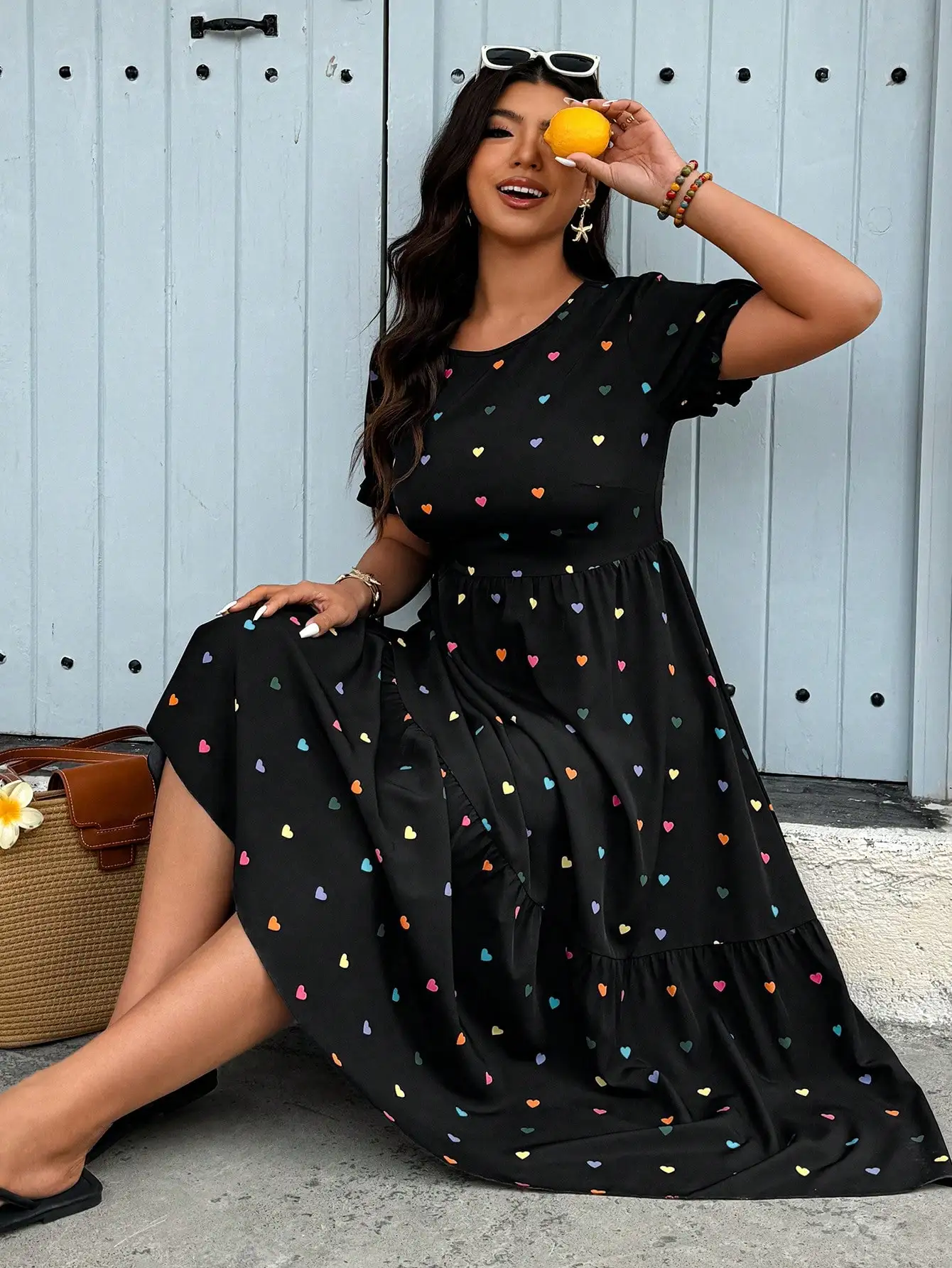 Plus Size Women's Round Neck Short Sleeve Ruffle Hem Casual Heart Print Dress
Plus Size Women's Round Neck Short Sleeve Ruffle Hem Casual Heart Print Dress