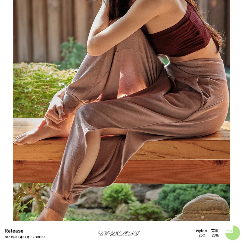Yoga Fitness Gym Women Loose Pants Breathable Bunch Of Foot Hollow Out Trousers Pilates Workout Comfortable Pants
Yoga Fitness Gym Women Loose Pants Breathable Bunch Of Foot Hollow Out Trousers Pilates Workout Comfortable Pants