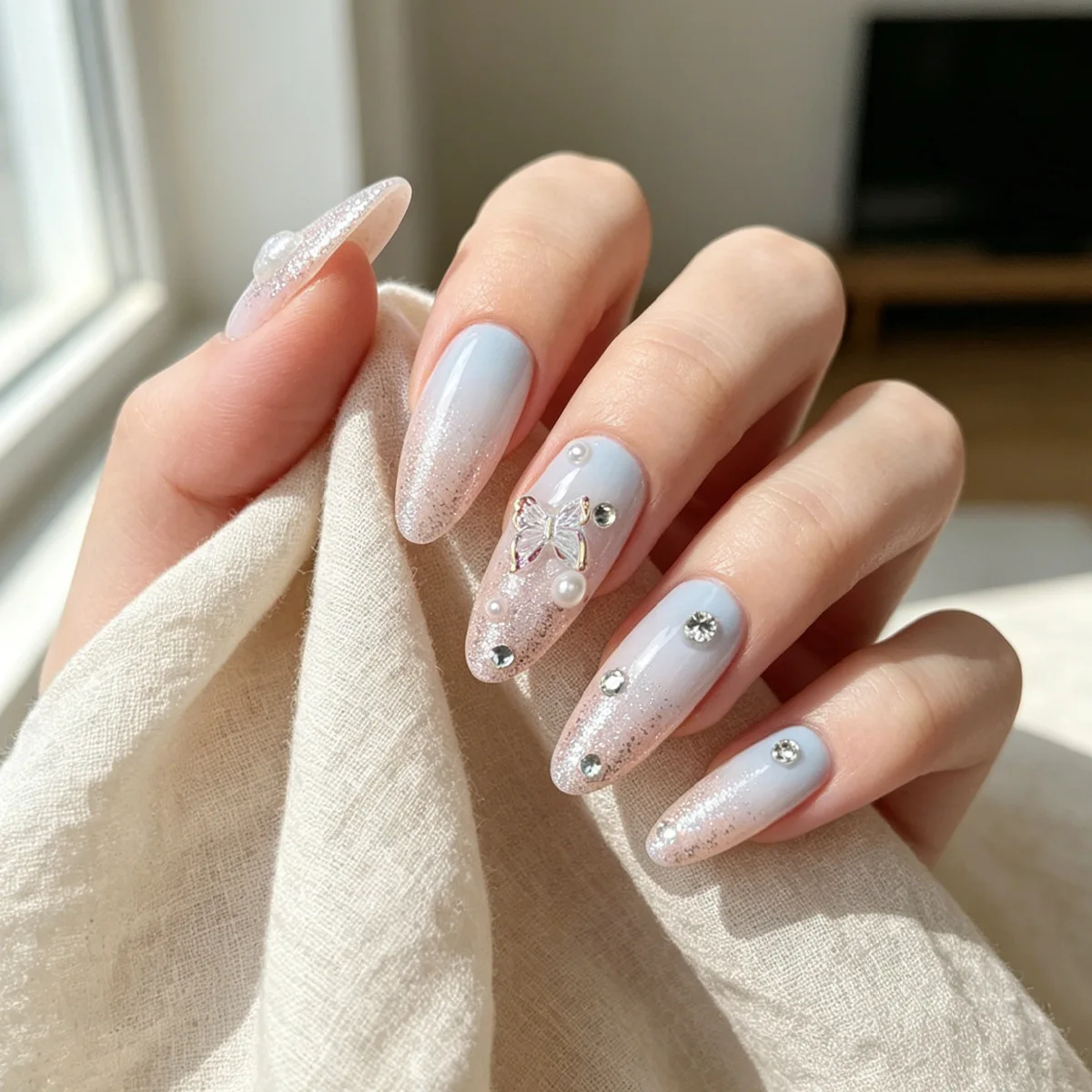 24PCS Elegant Gradient False Nails with 3D Butterfly Floral Rhinestone Pearl Design Fake Nails for Women Daily Press on Nails
24PCS Elegant Gradient False Nails with 3D Butterfly Floral Rhinestone Pearl Design Fake Nails for Women Daily Press on Nails