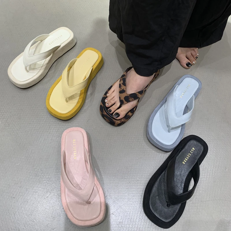 Summer Women Casual Clip Toe Slippers Comfort Platform Flats Beach Vacation Slides Flip Flops Shoes Zapatos De Mujer
Summer Women Casual Clip Toe Slippers Comfort Platform Flats Beach Vacation Slides Flip Flops Shoes Zapatos De Mujer