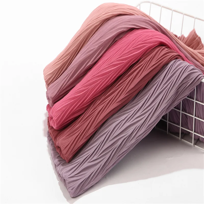 Long Chiffon Wrinkles Crumpled Scarves Shawl Turban Bandanas Tudung Bawal Veil Scarf Women Neckerchief Headscarf Muslim Hijabs
Long Chiffon Wrinkles Crumpled Scarves Shawl Turban Bandanas Tudung Bawal Veil Scarf Women Neckerchief Headscarf Muslim Hijabs