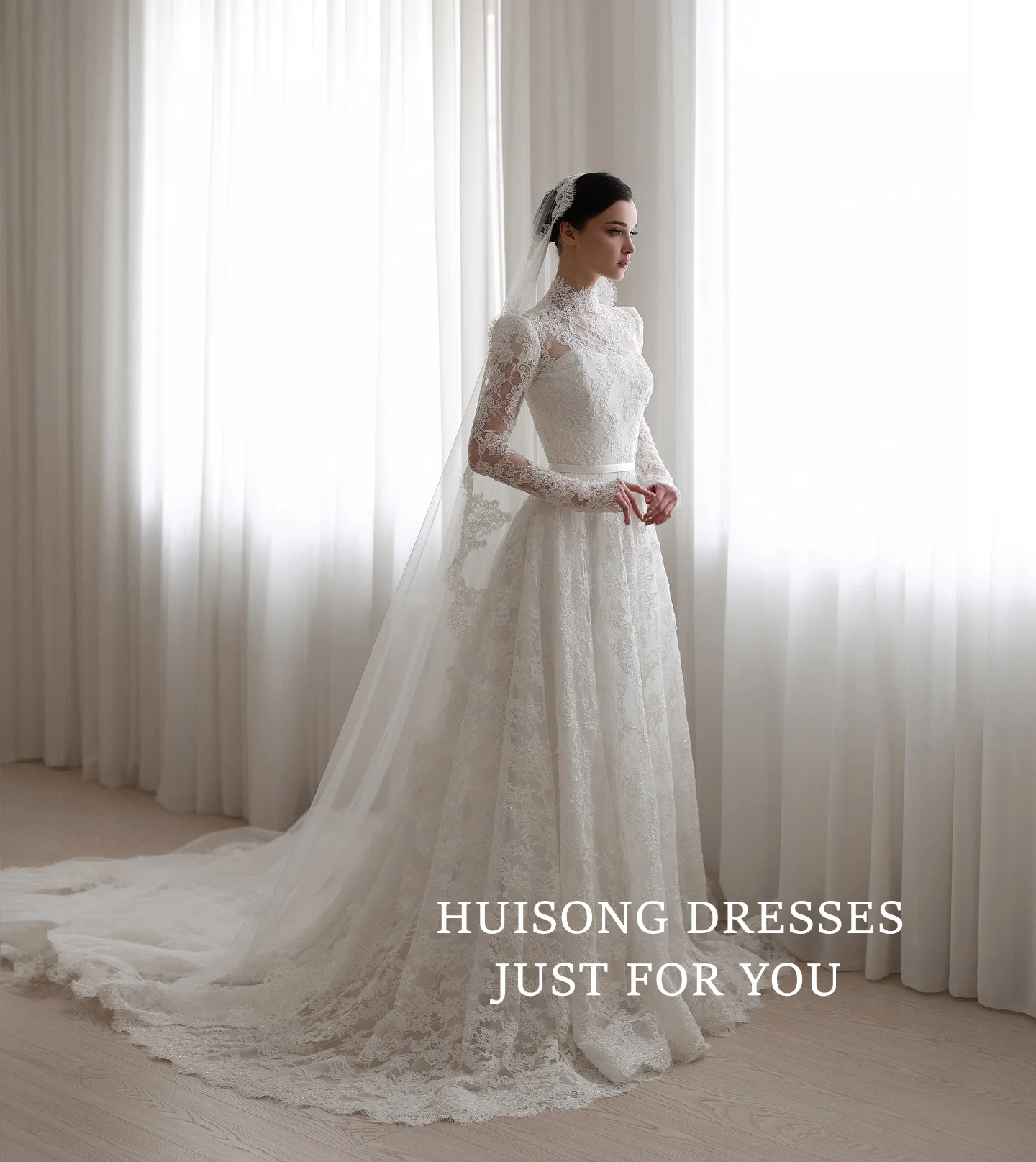 HUISONG Customized Wedding Dresses Lace Appliques High-Neck Long Sleeves A-Line Beach Modest Bridal Gown robe de mariée
HUISONG Customized Wedding Dresses Lace Appliques High-Neck Long Sleeves A-Line Beach Modest Bridal Gown robe de mariée