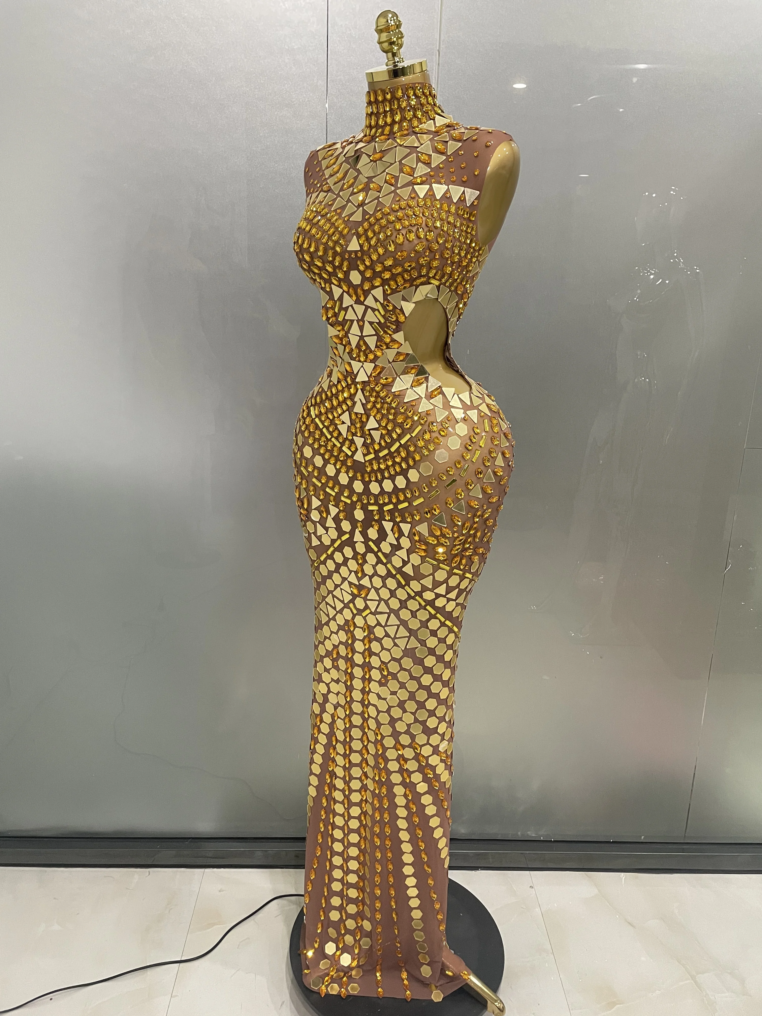 Luxury Shiny Mirror Rhinestones Hollowed-out Long Dress Women Celebrity Evening Party Catwalk Prom Stage Photo Shoot Dresses
Luxury Shiny Mirror Rhinestones Hollowed-out Long Dress Women Celebrity Evening Party Catwalk Prom Stage Photo Shoot Dresses