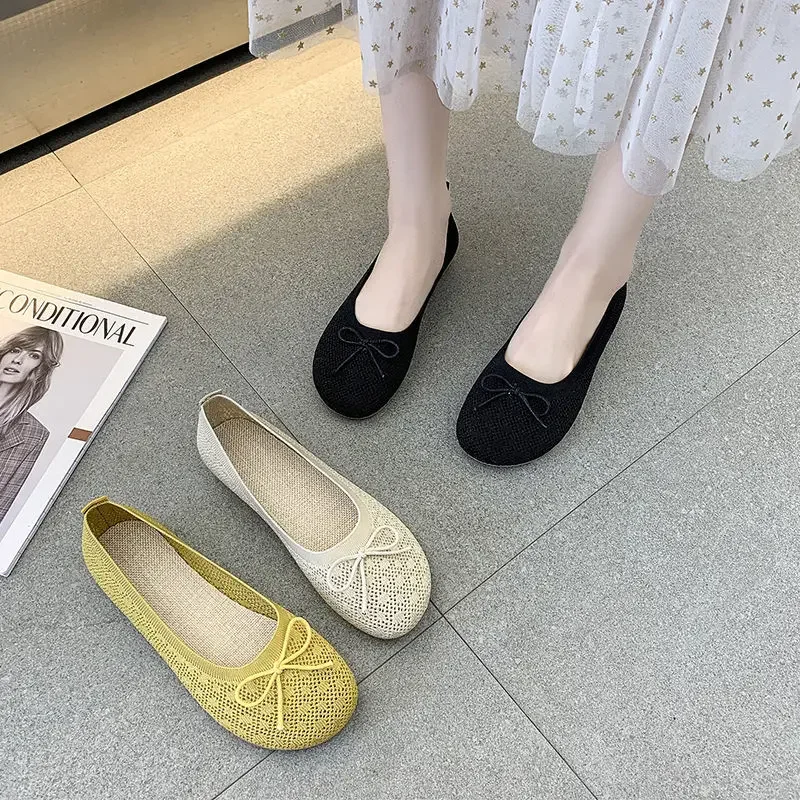 Designer Luxury Fashion Flat With Bow Ladies Footwear Trends 2025 Stylish On Offer Deals Comfortable and Elegant Women's Shoes
Designer Luxury Fashion Flat With Bow Ladies Footwear Trends 2025 Stylish On Offer Deals Comfortable and Elegant Women's Shoes