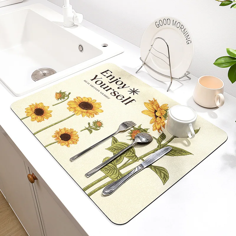 Table top drain mat Kitchen household wine tea table Suction cup mat No washing heat insulation pad Bowl plate drying pad
Table top drain mat Kitchen household wine tea table Suction cup mat No washing heat insulation pad Bowl plate drying pad