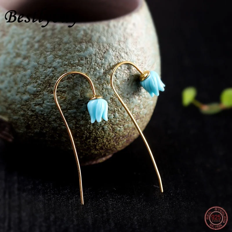 S925 pure silver natural turquoise lucky flower earrings with retro temperament and high-end jewelry for women
S925 pure silver natural turquoise lucky flower earrings with retro temperament and high-end jewelry for women