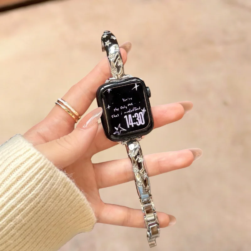 Retro light luxury metal strap suitable for Apple iWatch strap 38mm 40mm 41mm 42mm 44mm 45mm 49mm fashionable strap
Retro light luxury metal strap suitable for Apple iWatch strap 38mm 40mm 41mm 42mm 44mm 45mm 49mm fashionable strap
