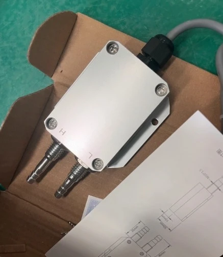 High Precision Air Pressure Transmitter Sensor 4-20mA 0-5V 10V Output for Pipeline/Furnace Differential Pressure Monitoring
High Precision Air Pressure Transmitter Sensor 4-20mA 0-5V 10V Output for Pipeline/Furnace Differential Pressure Monitoring