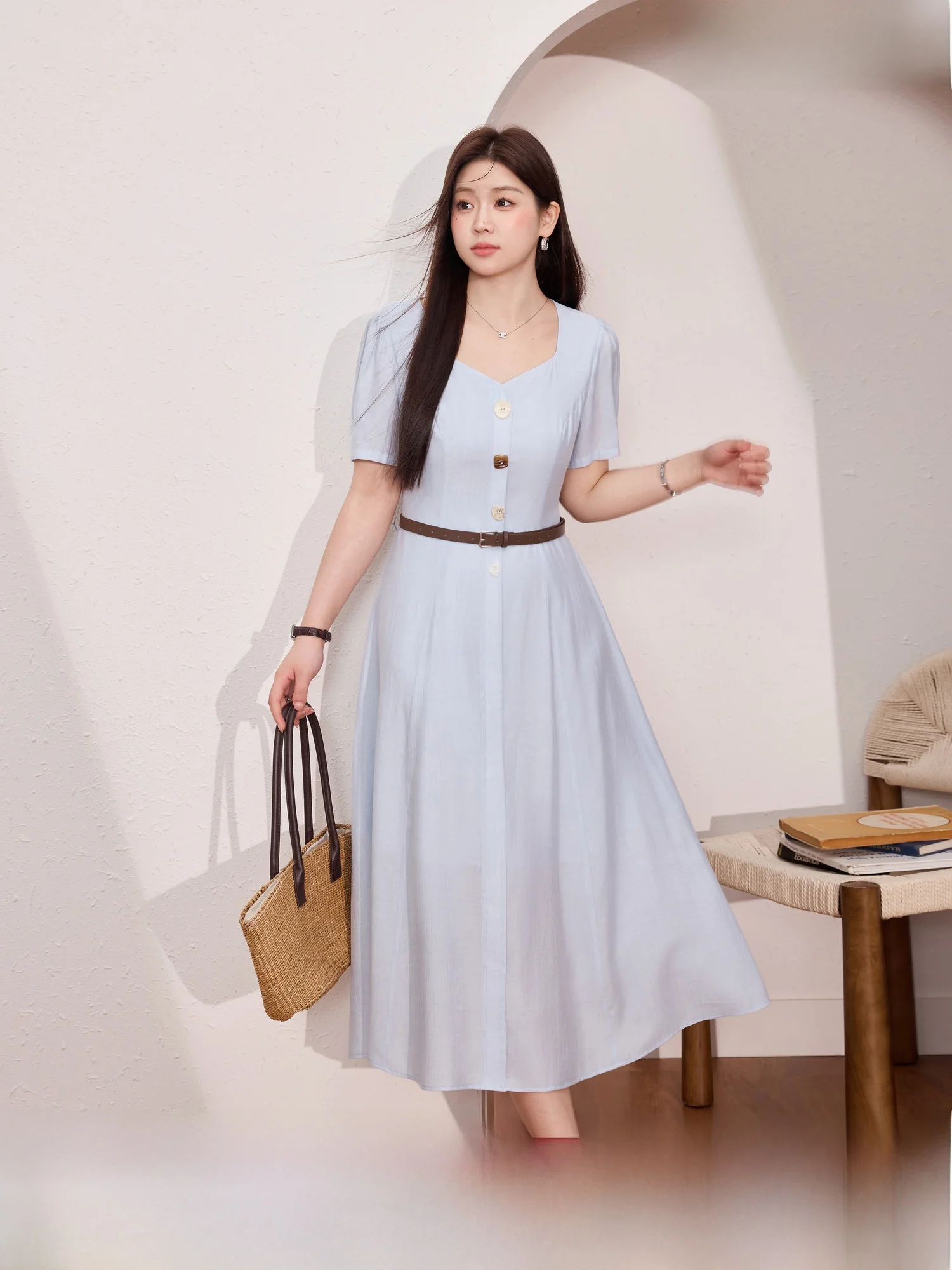 Легкая дышащая юбка-трапеция Blue Ele для похудения, летняя новинка, с завязками на талии, длинная, синего цвета, женская одежда
Легкая дышащая юбка-трапеция Blue Ele для похудения, летняя новинка, с завязками на талии, длинная, синего цвета, женская одежда