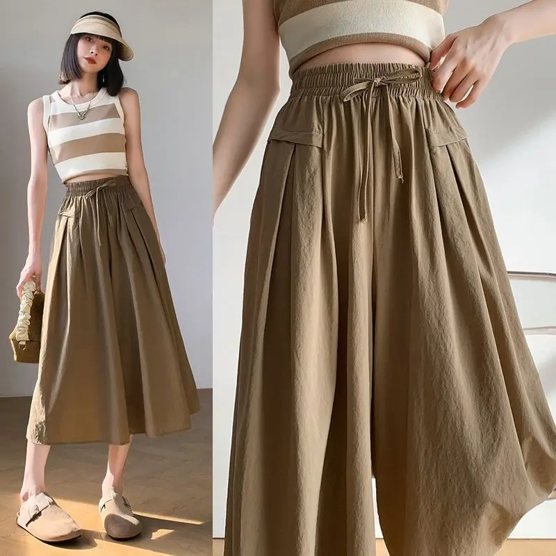 Women Elastic waist drawstring 2024 Summer High Waisted Cotton Pants Wide Leg Retro Solid Female Trousers New Small Fellow Z412
Women Elastic waist drawstring 2024 Summer High Waisted Cotton Pants Wide Leg Retro Solid Female Trousers New Small Fellow Z412