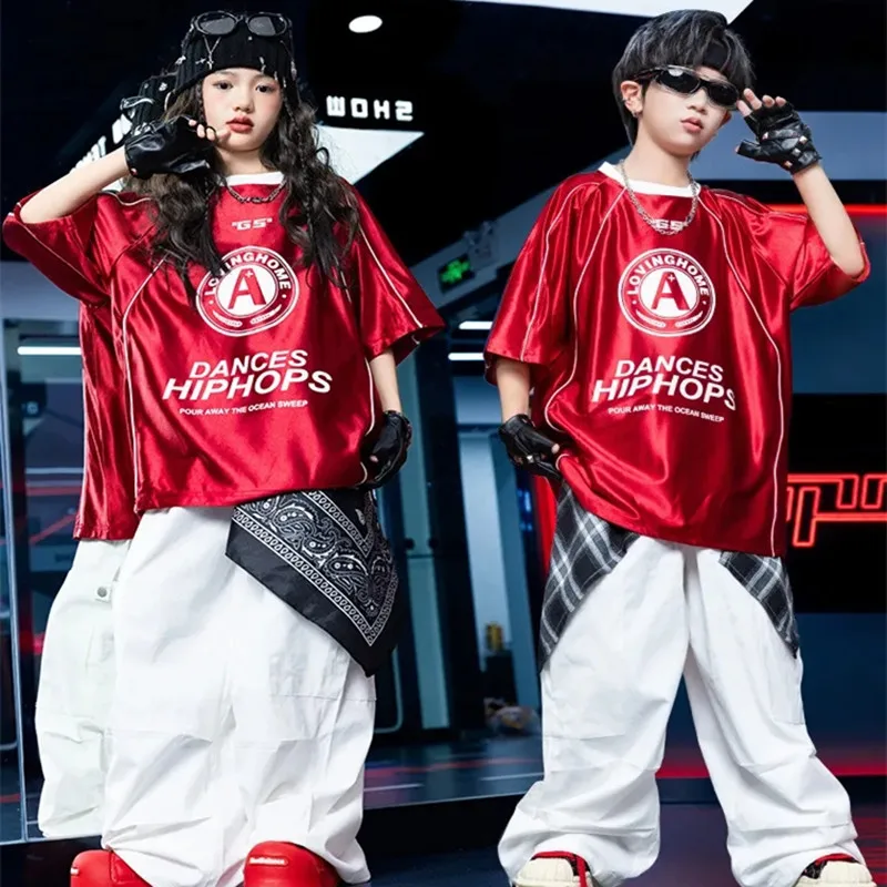 Street Dance Children Performance Suit Boys Hip Hop T-Shirt Short Sleeve Costume Girls Summer Stage Catwalk Clothes
Street Dance Children Performance Suit Boys Hip Hop T-Shirt Short Sleeve Costume Girls Summer Stage Catwalk Clothes