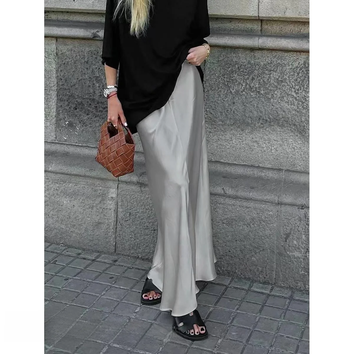 Юбка с высокой талией и хвостом, атласные утягивающие юбки для тела, женские длинные юбки чистого цвета, осенняя коллекция 2023, осенняя коллекция
Юбка с высокой талией и хвостом, атласные утягивающие юбки для тела, женские длинные юбки чистого цвета, осенняя коллекция 2023, осенняя коллекция