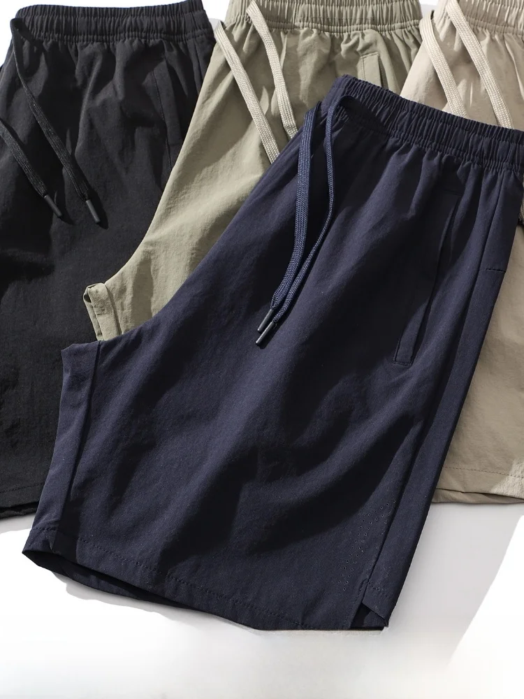 Quick Dry Breathable Summer Men's Outdoor Lightweight Ice Silk Elastic Loose Casual Shorts Commute Series Fashionable Urban
Quick Dry Breathable Summer Men's Outdoor Lightweight Ice Silk Elastic Loose Casual Shorts Commute Series Fashionable Urban