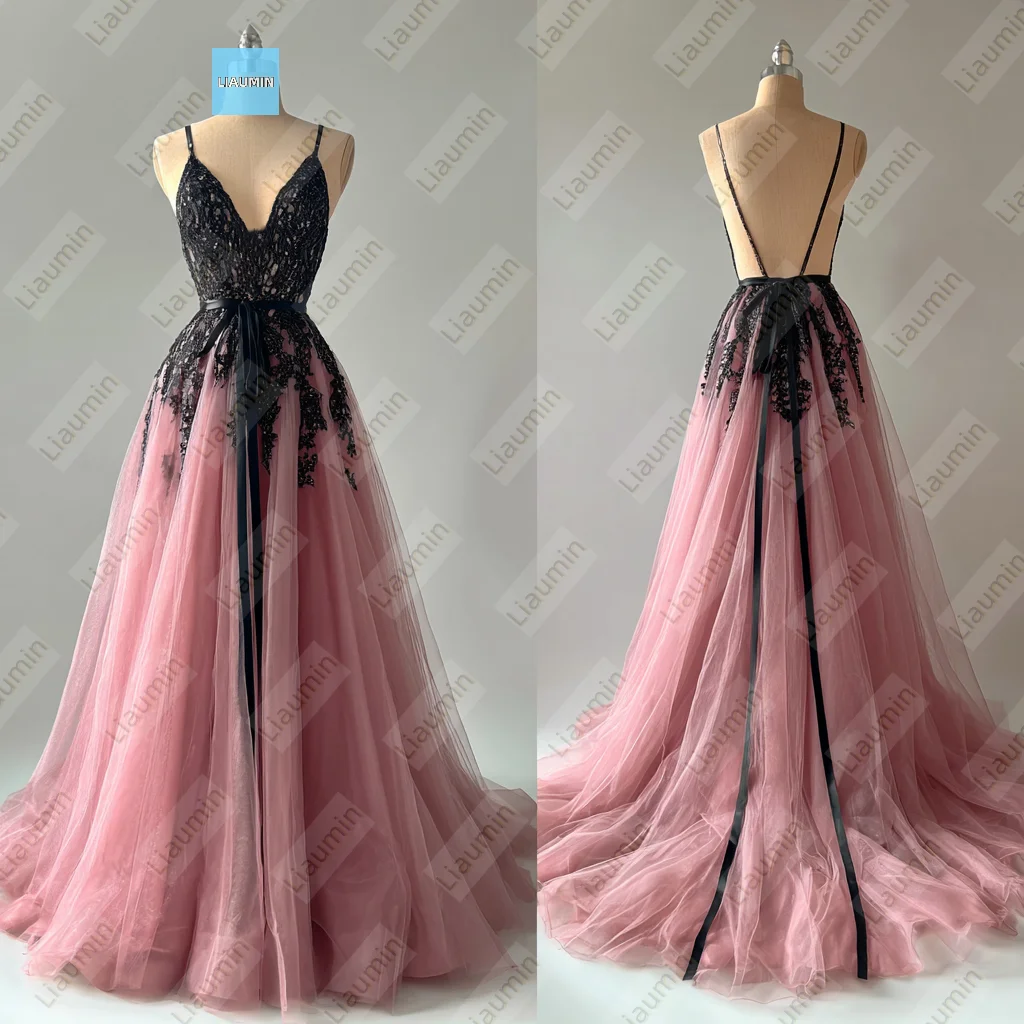 Pink Tulle V Neck Pink Spaghetti Straps Black Lace Applique Evening Prom Wedding Formal Dress Backless Customized Made A7-1.21
Pink Tulle V Neck Pink Spaghetti Straps Black Lace Applique Evening Prom Wedding Formal Dress Backless Customized Made A7-1.21