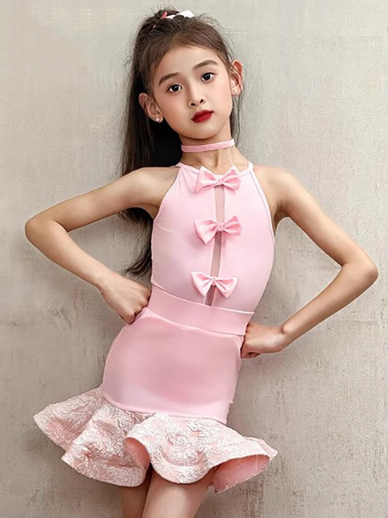 Kids Girls Latin Dancewear Sleeveless Bowknot Bodysuit and Swing Skirt Children Dancing Rumba Competition Dance Costume
Kids Girls Latin Dancewear Sleeveless Bowknot Bodysuit and Swing Skirt Children Dancing Rumba Competition Dance Costume