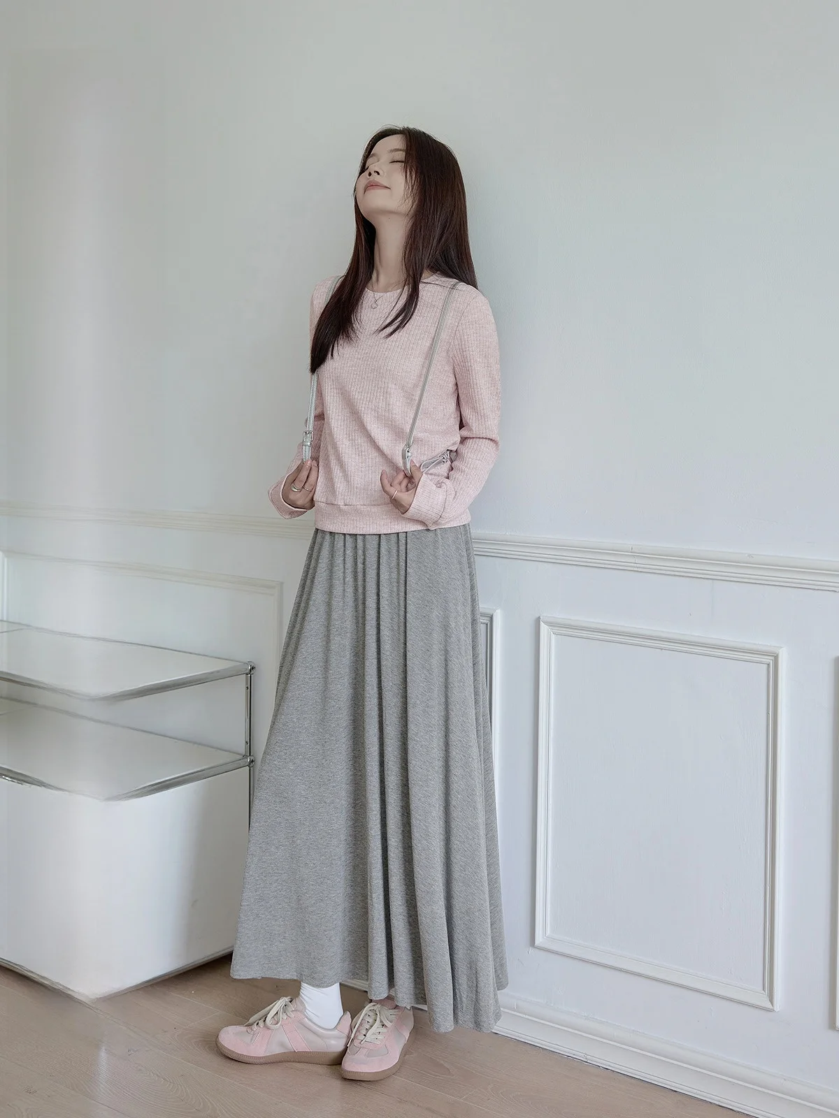 Свободный длинный вязаный свитер Sve, женский розовый повседневный удобный топ HuiXi серии D, модная осенняя одежда
Свободный длинный вязаный свитер Sve, женский розовый повседневный удобный топ HuiXi серии D, модная осенняя одежда