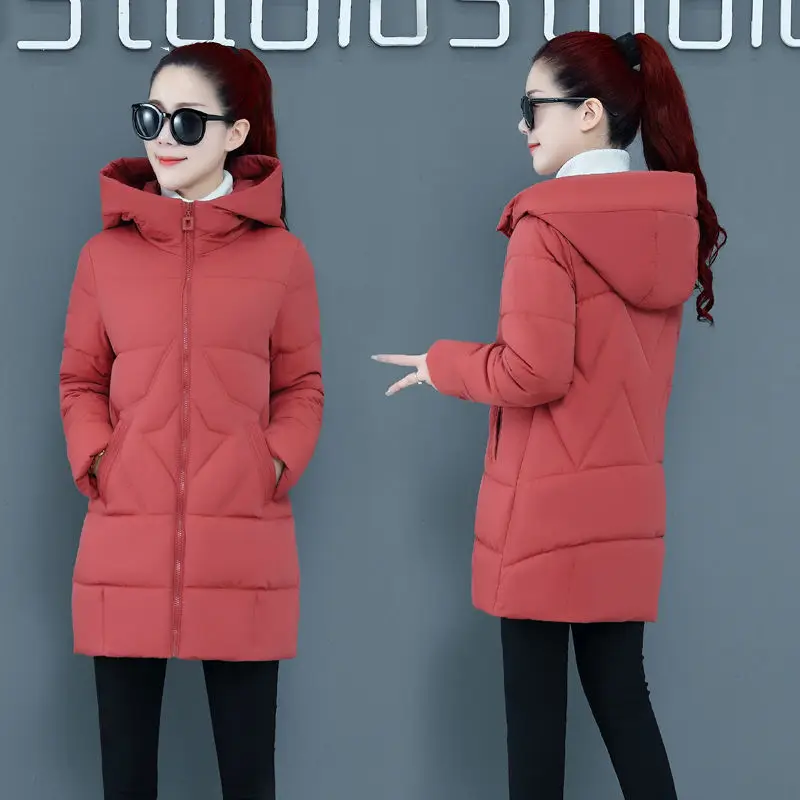 Winter Warm Overcoat Thick Oversized 4XL Outwear Top Red Casual Parka Mid-length Cotton Padded Hooded Loose Women Coat
Winter Warm Overcoat Thick Oversized 4XL Outwear Top Red Casual Parka Mid-length Cotton Padded Hooded Loose Women Coat