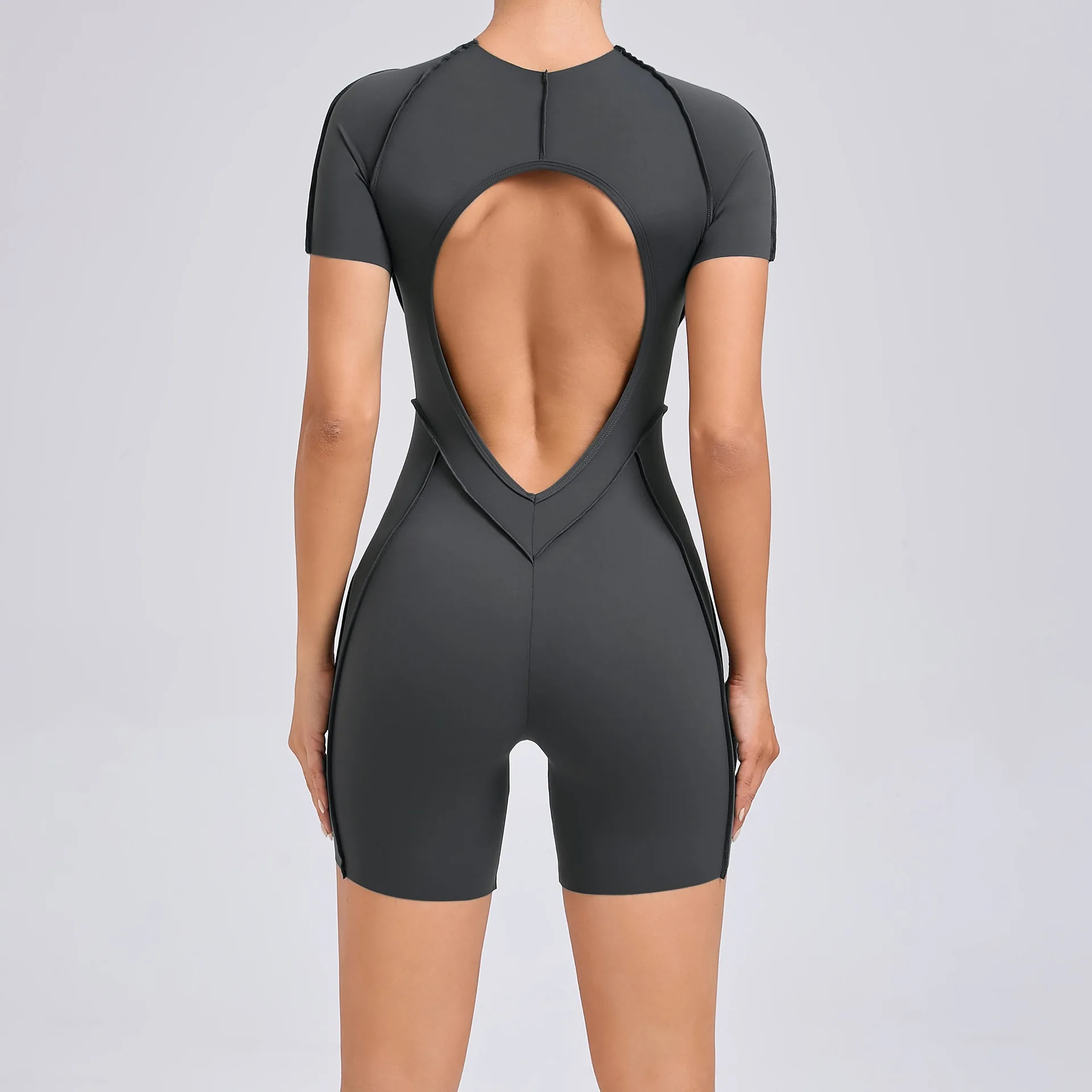 Short Sleeve Sports Jumpsuits Gym Clothes for Women Fitness Workout Sportswear Hollow Out Backless Scrunch Booty Yoga Suit Mujer
Short Sleeve Sports Jumpsuits Gym Clothes for Women Fitness Workout Sportswear Hollow Out Backless Scrunch Booty Yoga Suit Mujer