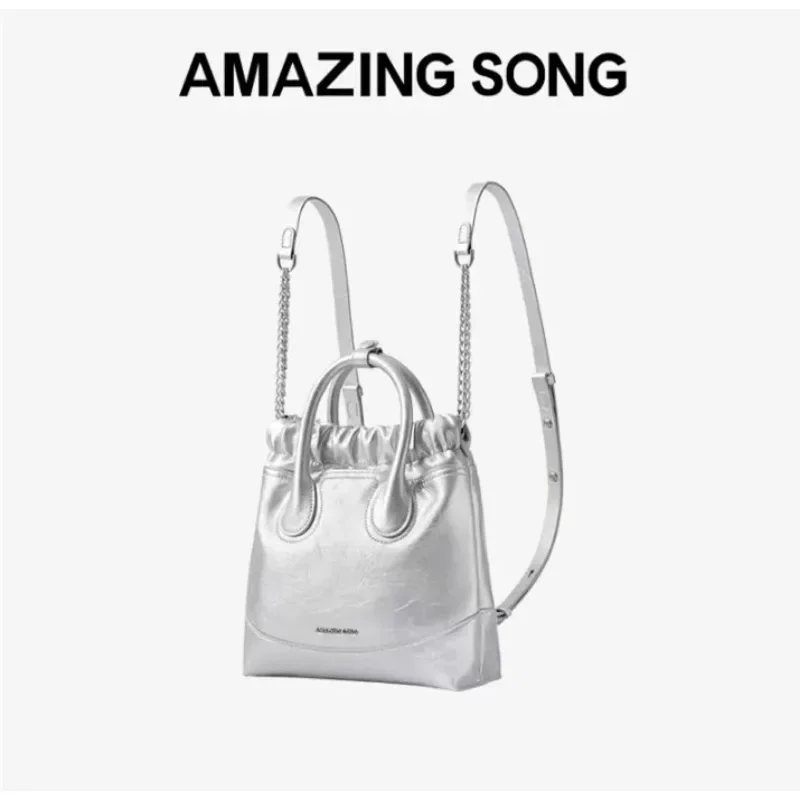 Amazing Song fashion trend Fashion backpack new designer beautiful large capacity hand bill shoulder bag discount
Amazing Song fashion trend Fashion backpack new designer beautiful large capacity hand bill shoulder bag discount