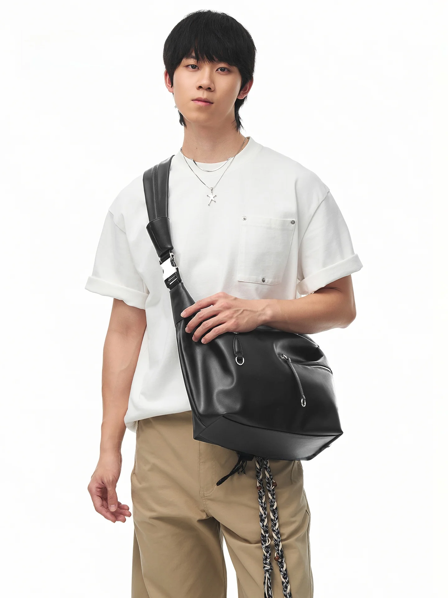 NESBIT Black Knight Large Capacity Men's Crossbody Bag Commuter Single Shoulder Bag Street Trend Fashion New Arrival 2026
NESBIT Black Knight Large Capacity Men's Crossbody Bag Commuter Single Shoulder Bag Street Trend Fashion New Arrival 2026