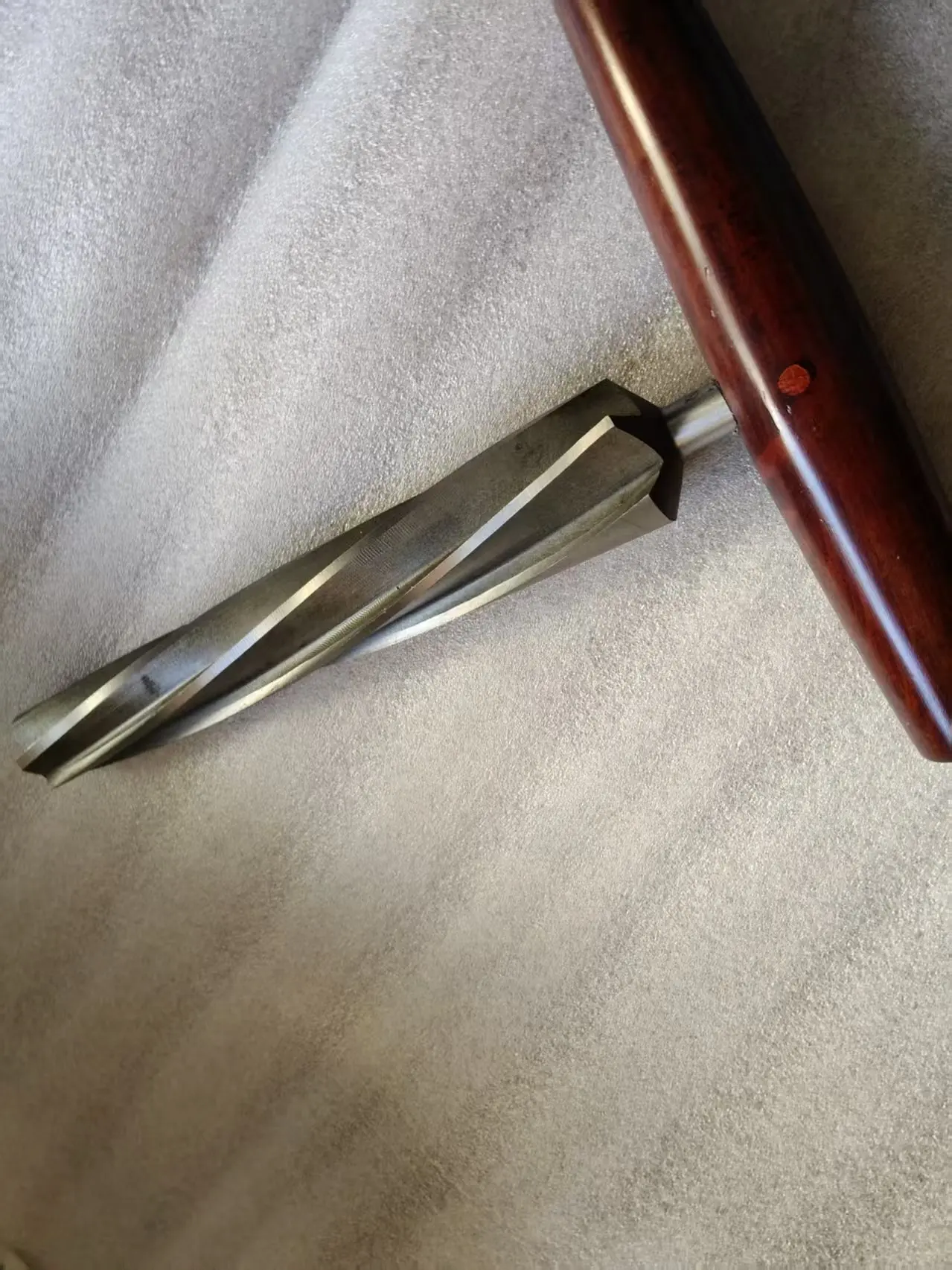 1 PC BASS tool Spiral bass End Pin Reamer large diameter 36mm Max
1 PC BASS tool Spiral bass End Pin Reamer large diameter 36mm Max