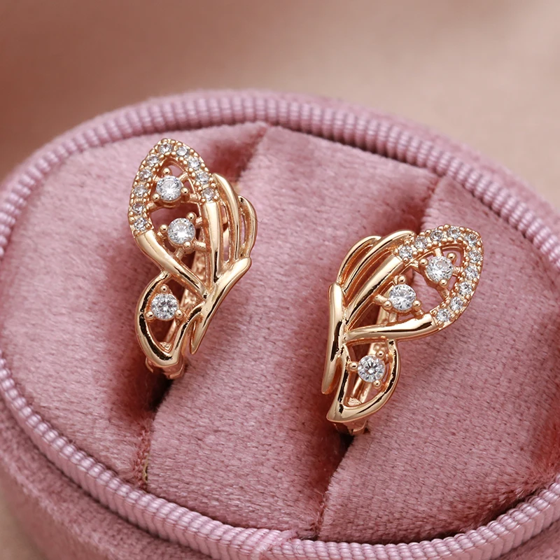 Summer New Bling Earrings 585 Rose Gold Butterfly Zircon Earrings for Women Symmetrical Wing Glossy Fine Jewelry Hollow Earring
Summer New Bling Earrings 585 Rose Gold Butterfly Zircon Earrings for Women Symmetrical Wing Glossy Fine Jewelry Hollow Earring