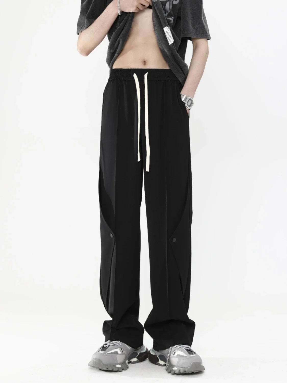 Wide Leg Suit Trousers for Men Fabric Clothes Offer Designer Summer 2025 Fashion Korean Style Classic Work Wear Man Suits Pants
Wide Leg Suit Trousers for Men Fabric Clothes Offer Designer Summer 2025 Fashion Korean Style Classic Work Wear Man Suits Pants