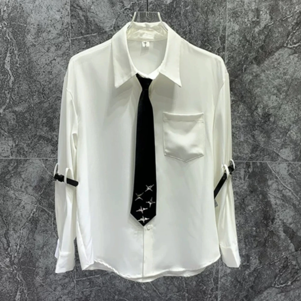 Korean Design Tie Leather Button Shirt Men's Long Sleeved Loose Casual Shirt Stage Performance Social Banquet Nightclub Shirts
Korean Design Tie Leather Button Shirt Men's Long Sleeved Loose Casual Shirt Stage Performance Social Banquet Nightclub Shirts