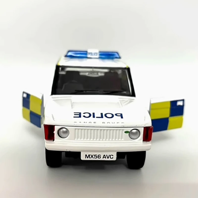 Корги 1:43 Масштаб Off Road Jeep Alloy Полицейская специальная модель автомобиля Моделирование Готовый продукт Коллекция хобби Орнамент
Корги 1:43 Масштаб Off Road Jeep Alloy Полицейская специальная модель автомобиля Моделирование Готовый продукт Коллекция хобби Орнамент
