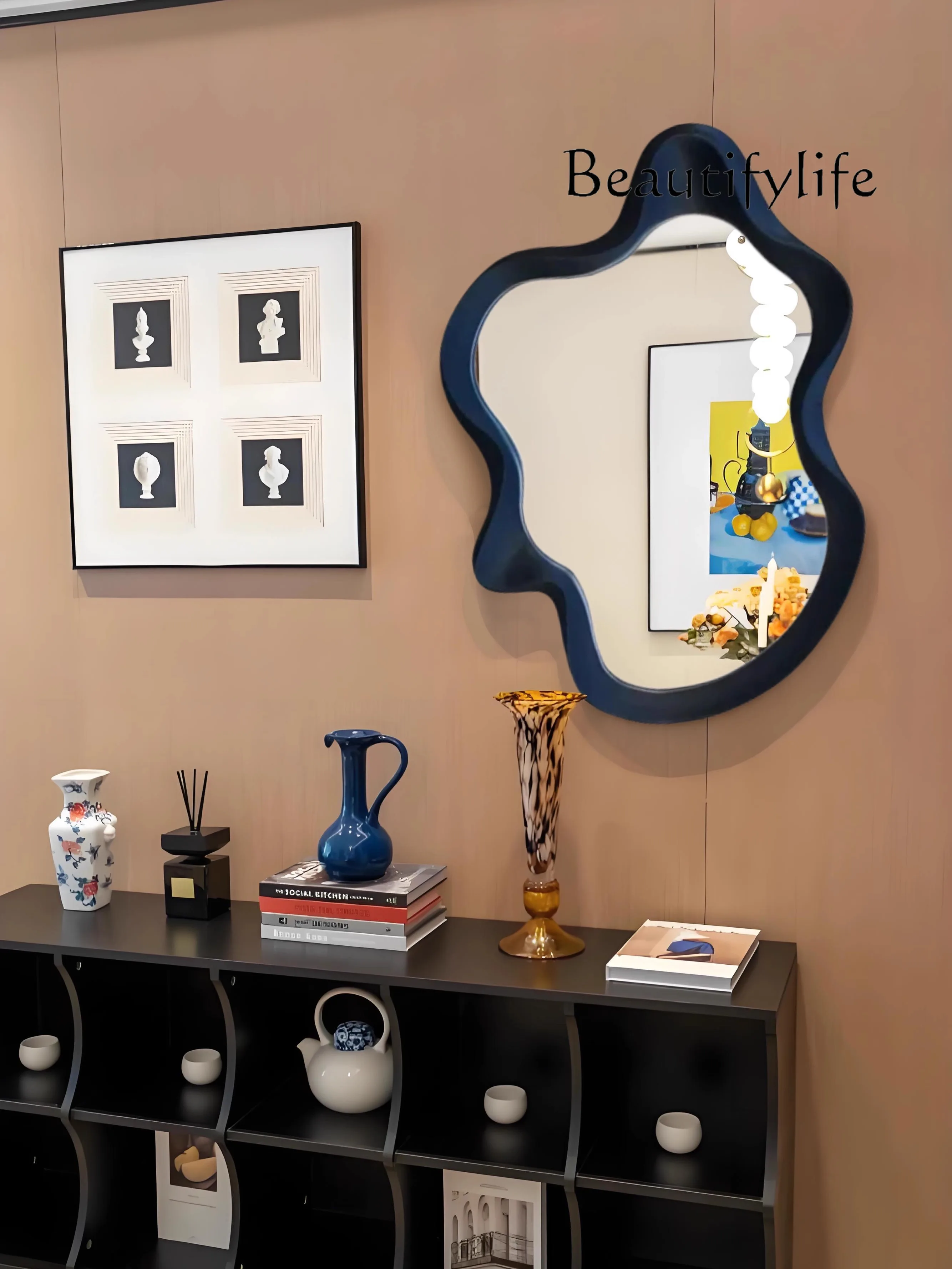 French bathroom mirror special-shaped bathroom wall-mounted retro wave makeup American washstand dressing
French bathroom mirror special-shaped bathroom wall-mounted retro wave makeup American washstand dressing