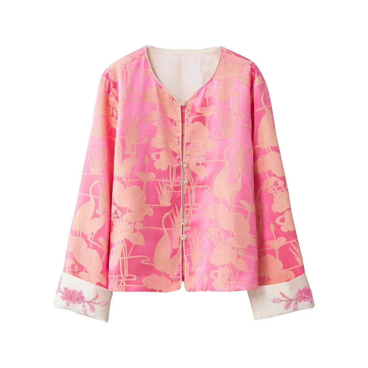 Chinese style silk hand-embroidered high-end coat The new hanfu style is comfortable and soft luxury coat
Chinese style silk hand-embroidered high-end coat The new hanfu style is comfortable and soft luxury coat