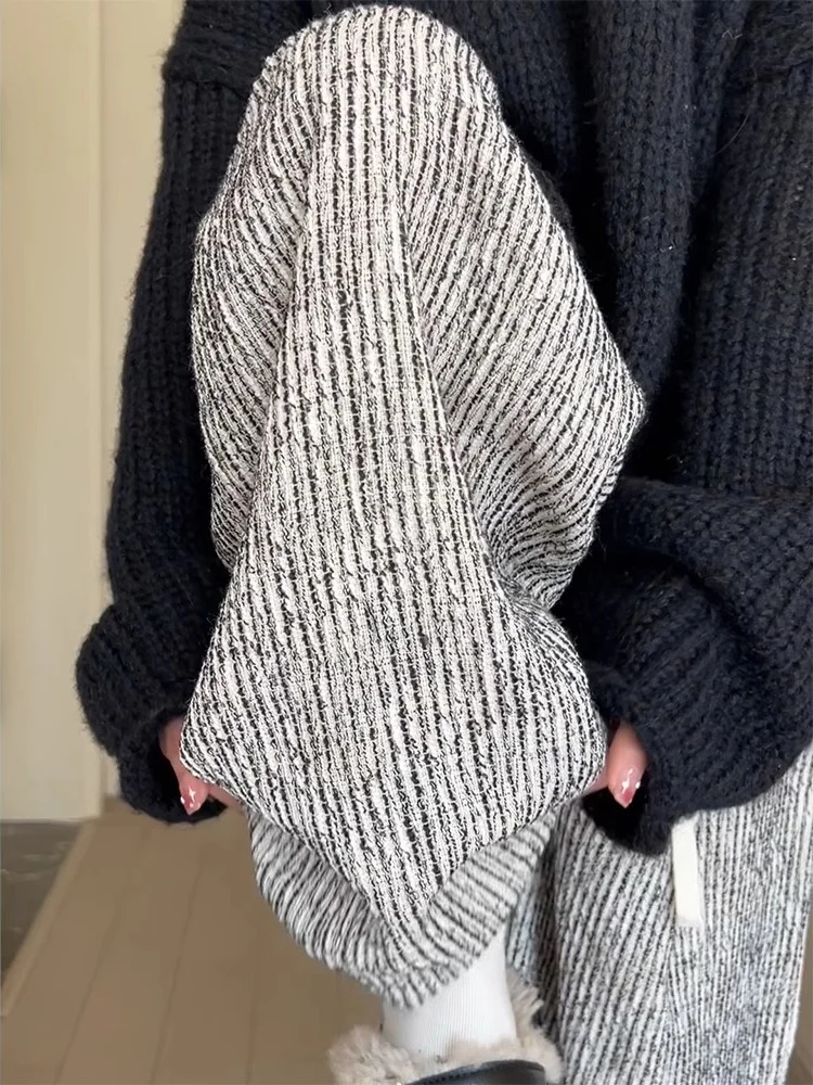 Удобные широкие брюки для женщин на весну, осень и зиму, на флисовой подкладке, свободные, для дома, повседневные, для прогулок, из махровой ткани
Удобные широкие брюки для женщин на весну, осень и зиму, на флисовой подкладке, свободные, для дома, повседневные, для прогулок, из махровой ткани