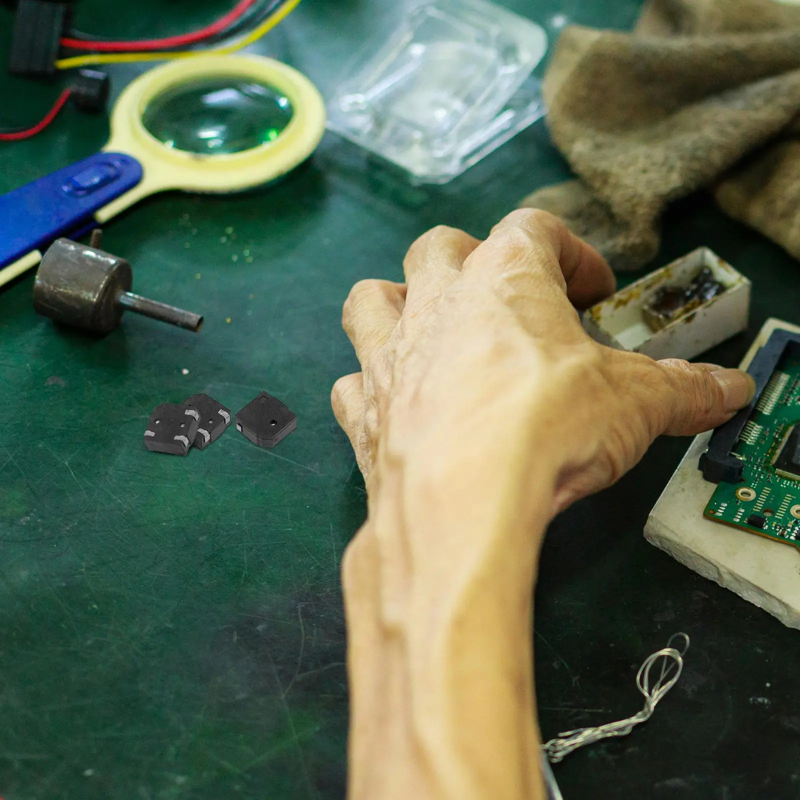 Набор из 4 мини-зуммеров: компактный дизайн, громкий звук для розыгрышей, домашней безопасности, дверных сигнализаций, электронных проектов, трюков с высоким уровнем громкости
Набор из 4 мини-зуммеров: компактный дизайн, громкий звук для розыгрышей, домашней безопасности, дверных сигнализаций, электронных проектов, трюков с высоким уровнем громкости