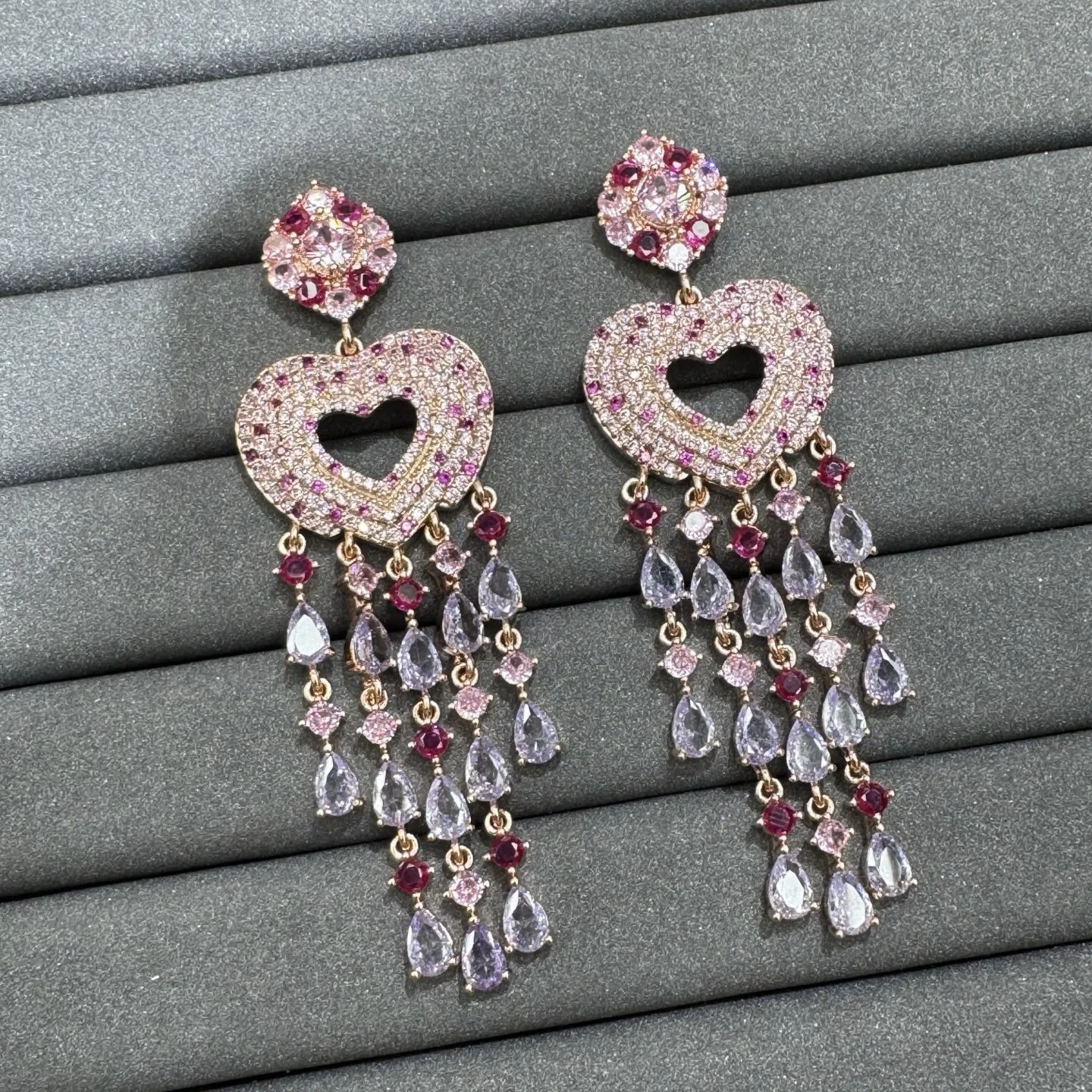 fashion cubic zirconia earrings for women long jewelry heart teardrop tassel dangling earrings gala event dinner party
fashion cubic zirconia earrings for women long jewelry heart teardrop tassel dangling earrings gala event dinner party