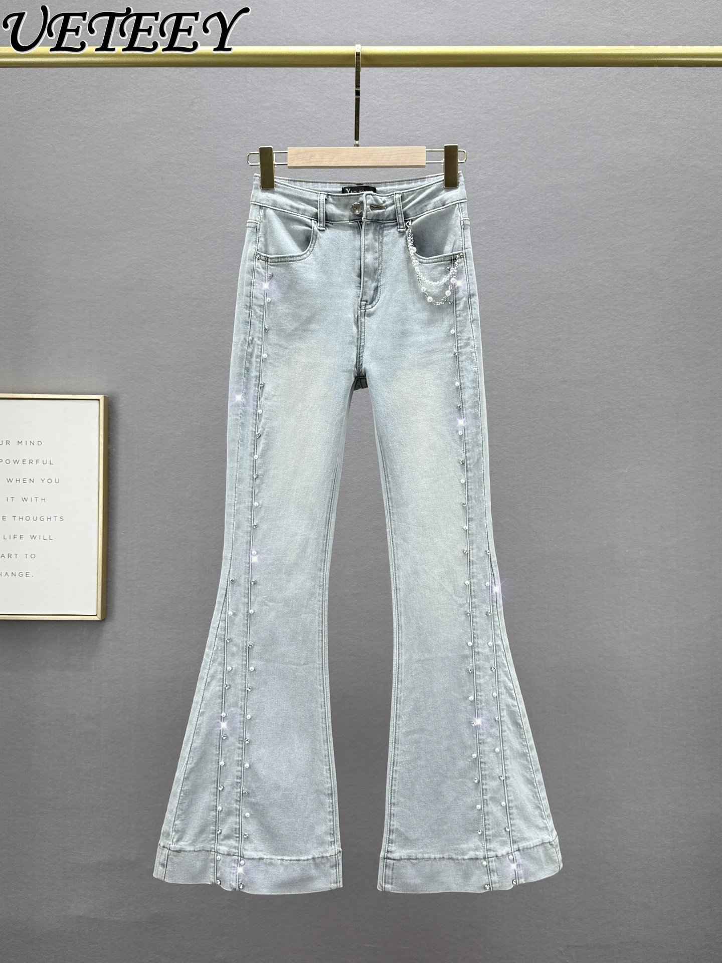 Джинсовые расклешенные брюки в европейском стиле для женщин, новинка лета 2024, хлопковые эластичные джинсы с высокой талией, облегающие удлиненные джинсы со стразами и бисером
Джинсовые расклешенные брюки в европейском стиле для женщин, новинка лета 2024, хлопковые эластичные джинсы с высокой талией, облегающие удлиненные джинсы со стразами и бисером