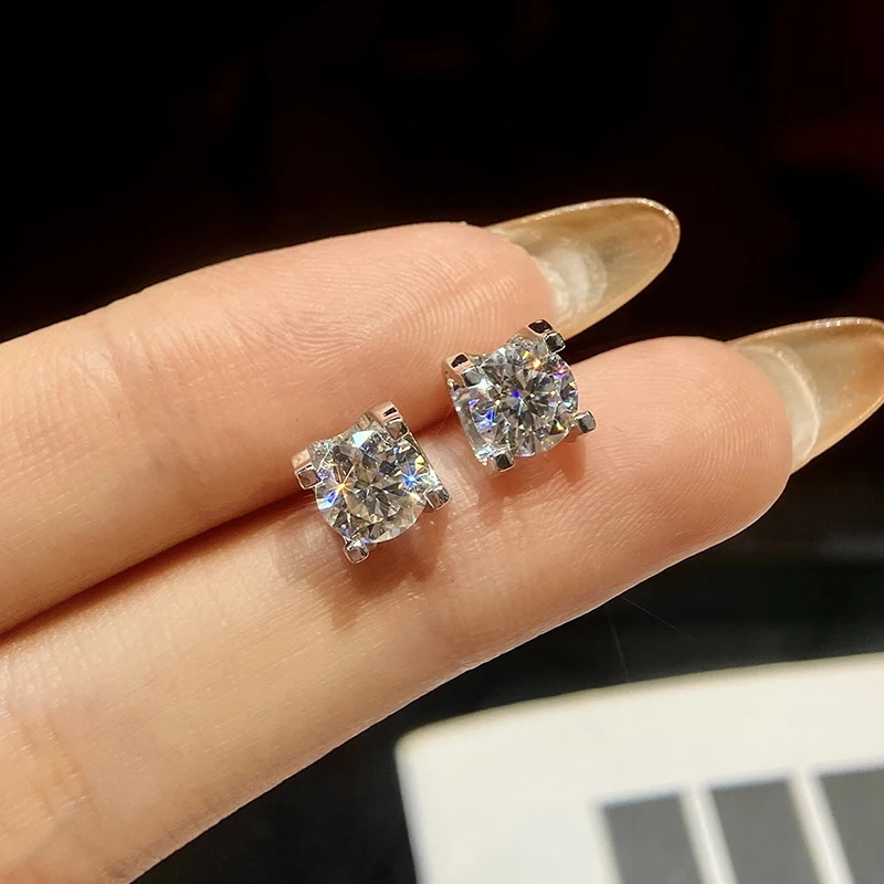 KNB 1CT Elegance Four Prong Certified Moissanite Diamond Stud Earrings For Women Gift Real 925 Sterling Silver Fine Jewelry
KNB 1CT Elegance Four Prong Certified Moissanite Diamond Stud Earrings For Women Gift Real 925 Sterling Silver Fine Jewelry