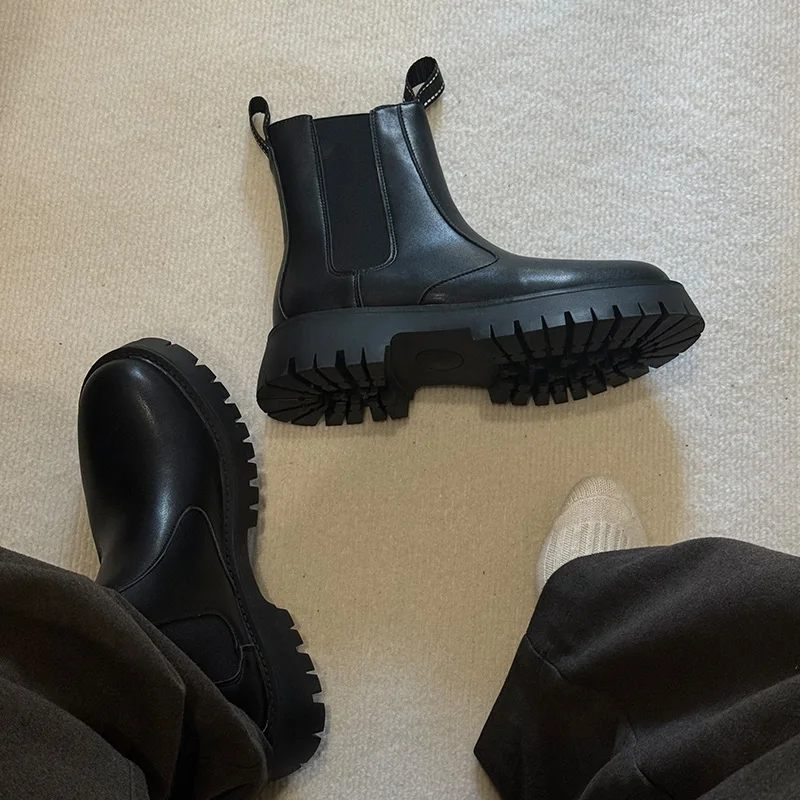 Мужские ботинки челси с высоким берцем Thi Bot, повседневные кожаные ботинки oes, женские ботинки до середины икры Bla Leisure oes
Мужские ботинки челси с высоким берцем Thi Bot, повседневные кожаные ботинки oes, женские ботинки до середины икры Bla Leisure oes