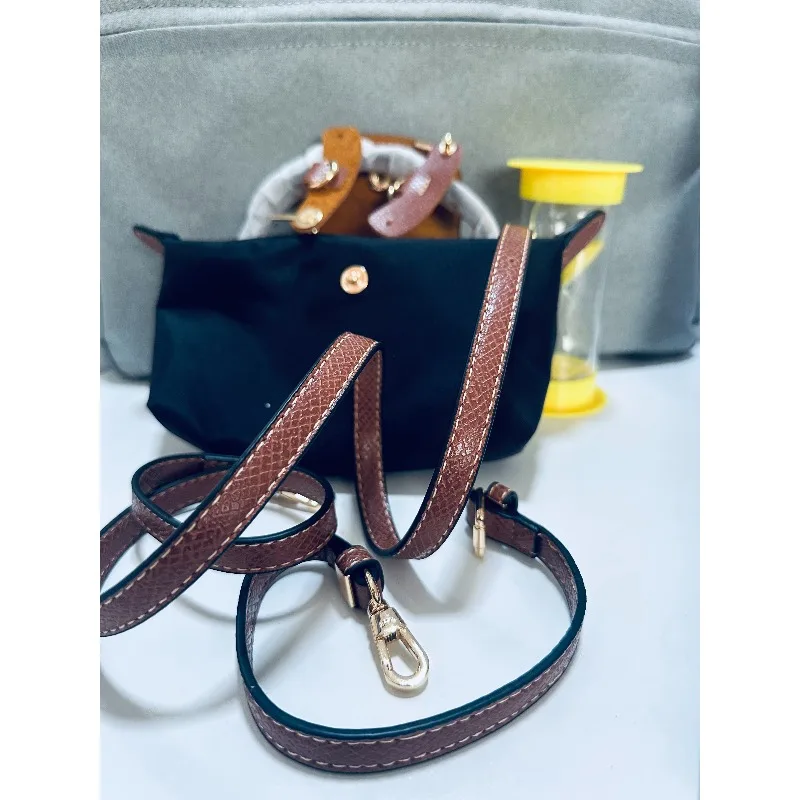 Ручная сумка через плечо без отверстий, классическая ретро-сумка, женская сумка, сумка через плечо, нейлоновая мини-сумка
Ручная сумка через плечо без отверстий, классическая ретро-сумка, женская сумка, сумка через плечо, нейлоновая мини-сумка